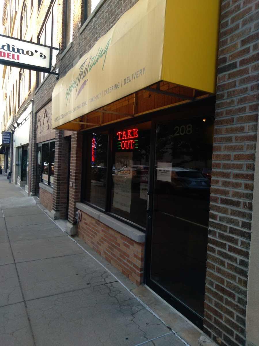 Khao Gaeng, Build-Your-Own Thai Bowl